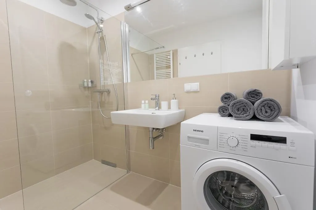 Hot Spot Apartment Wenen 0*,  Oostenrijk